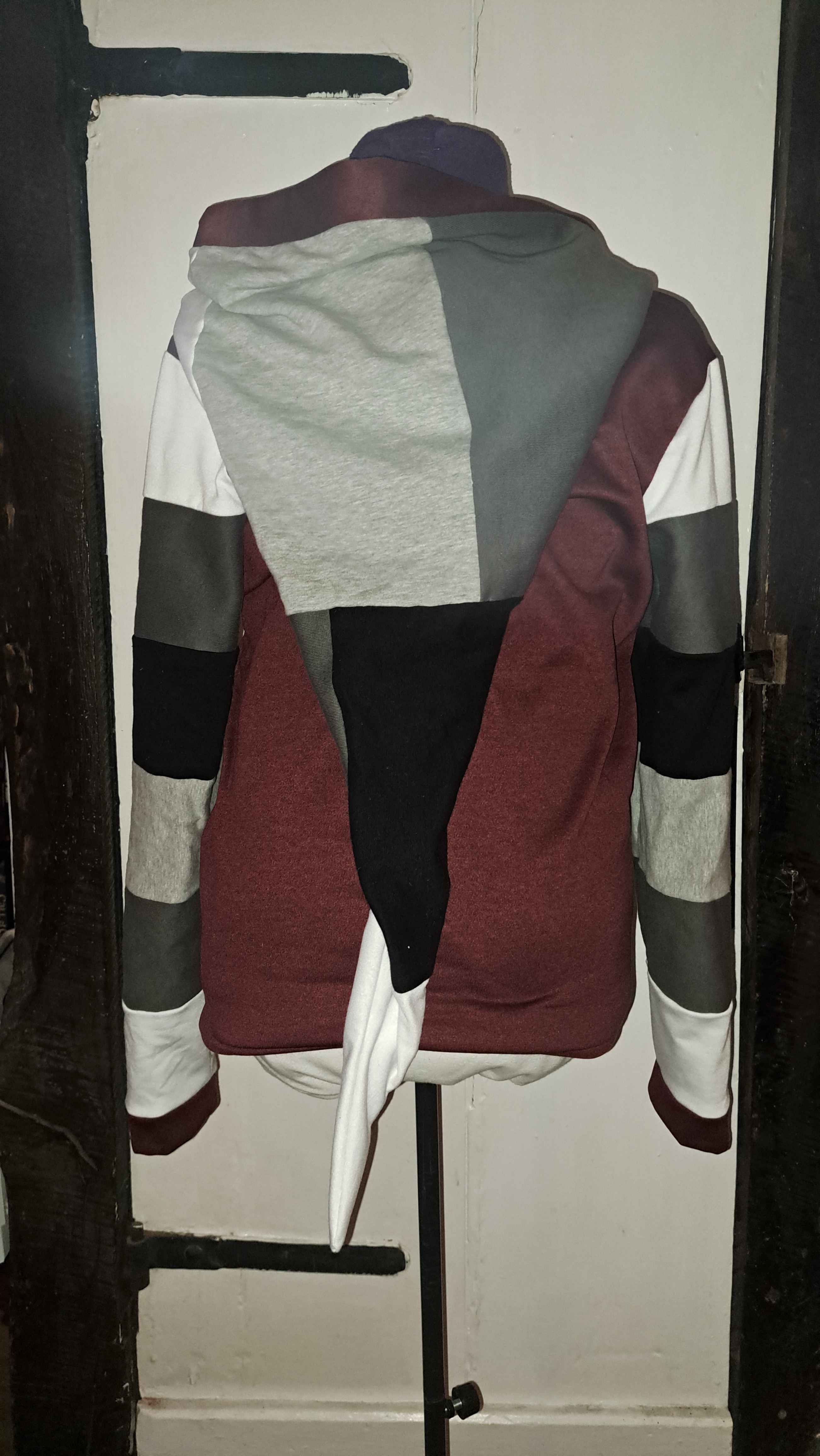 The "Feyhra" Sweater