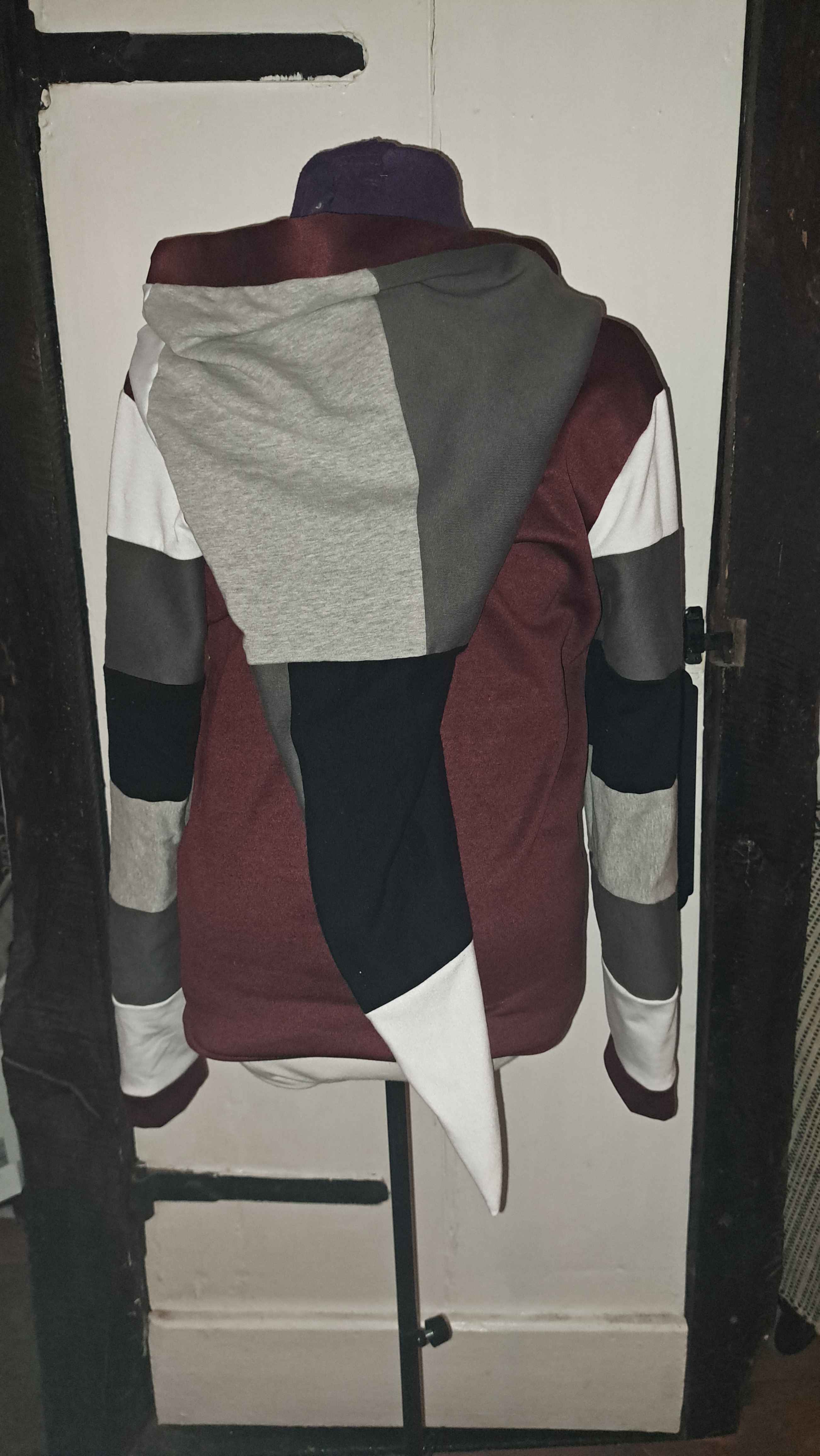 The "Feyhra" Sweater