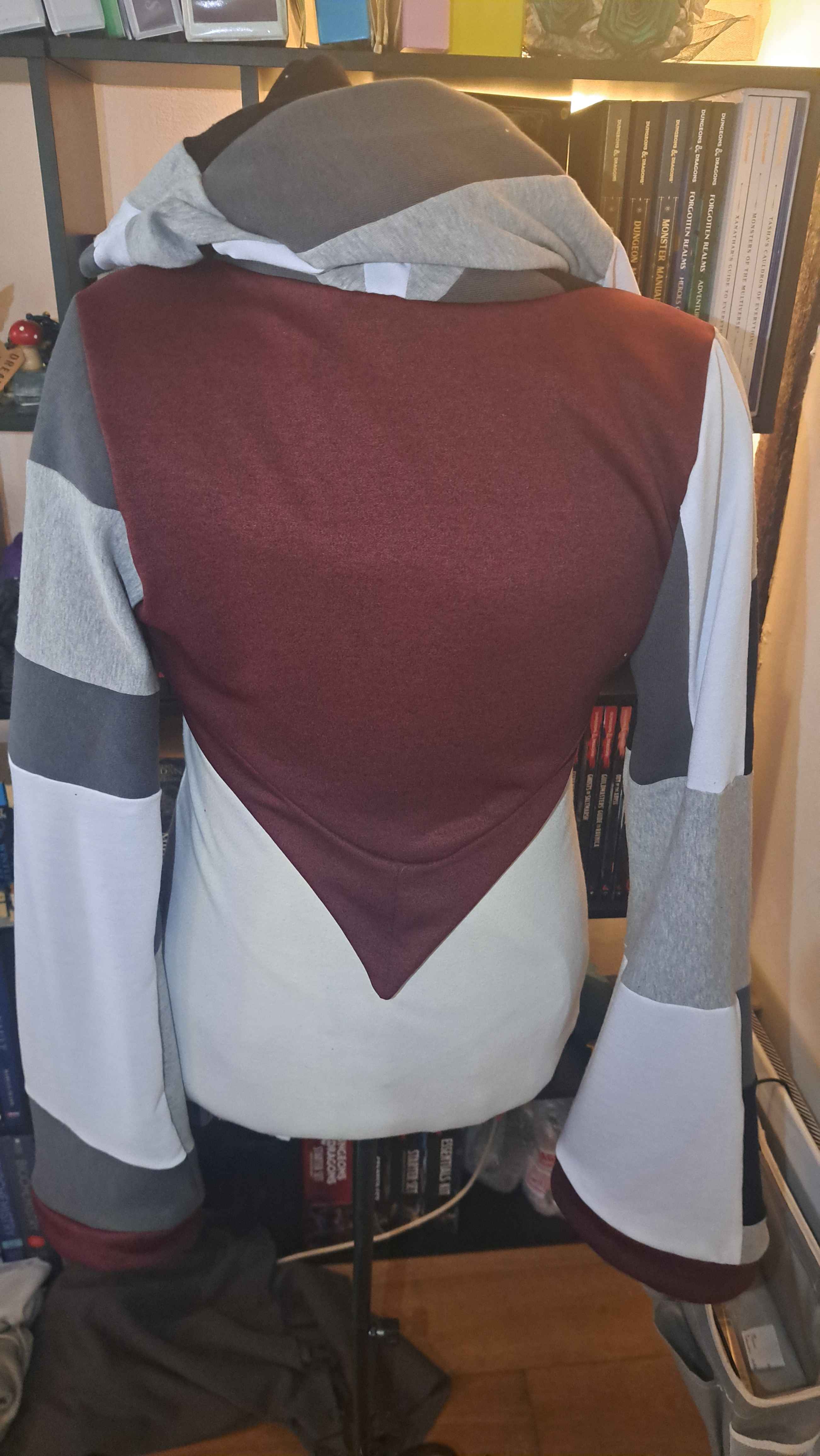 The "Korrigan" Shrug