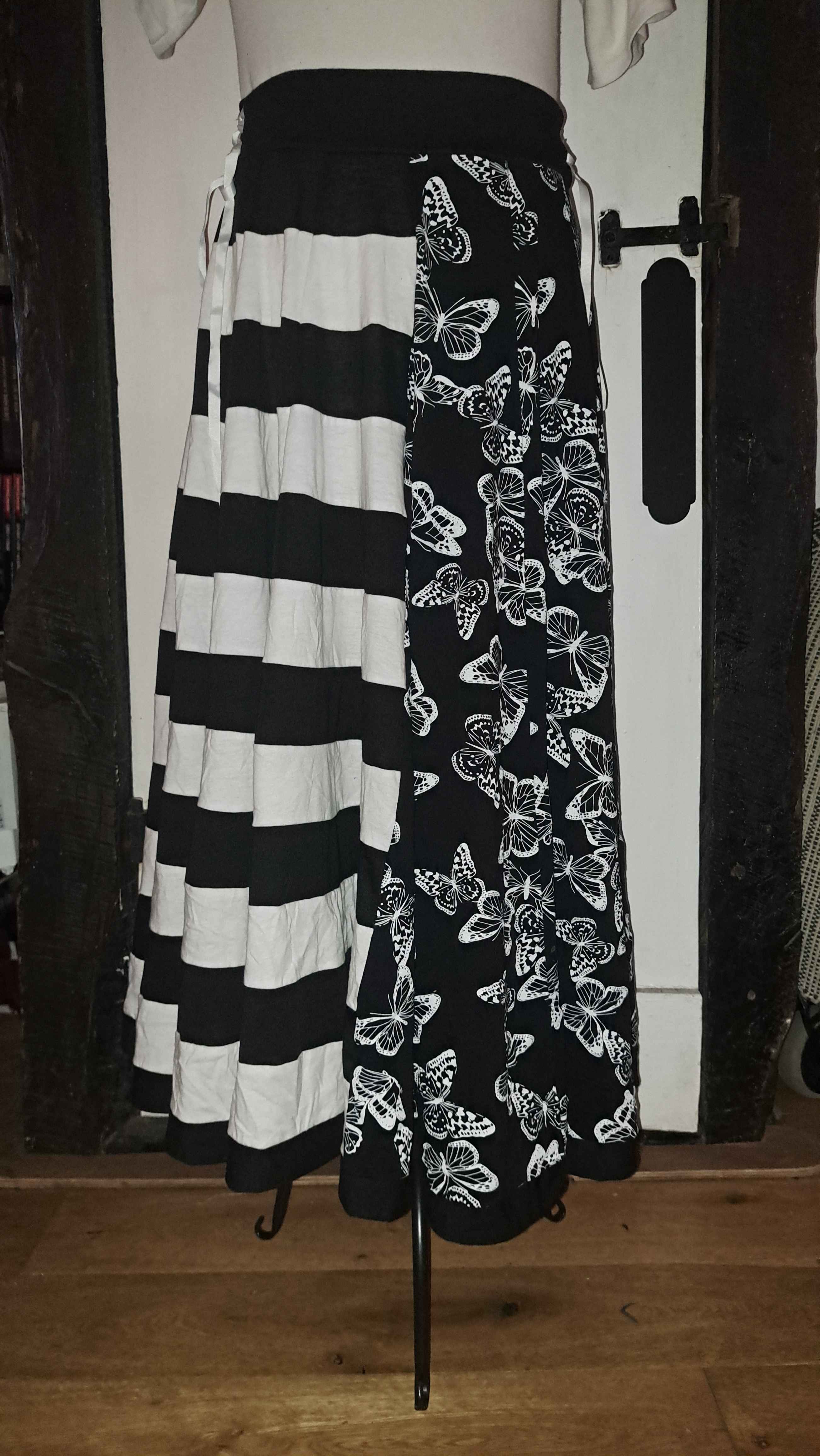 The "Telmandolle" Skirt