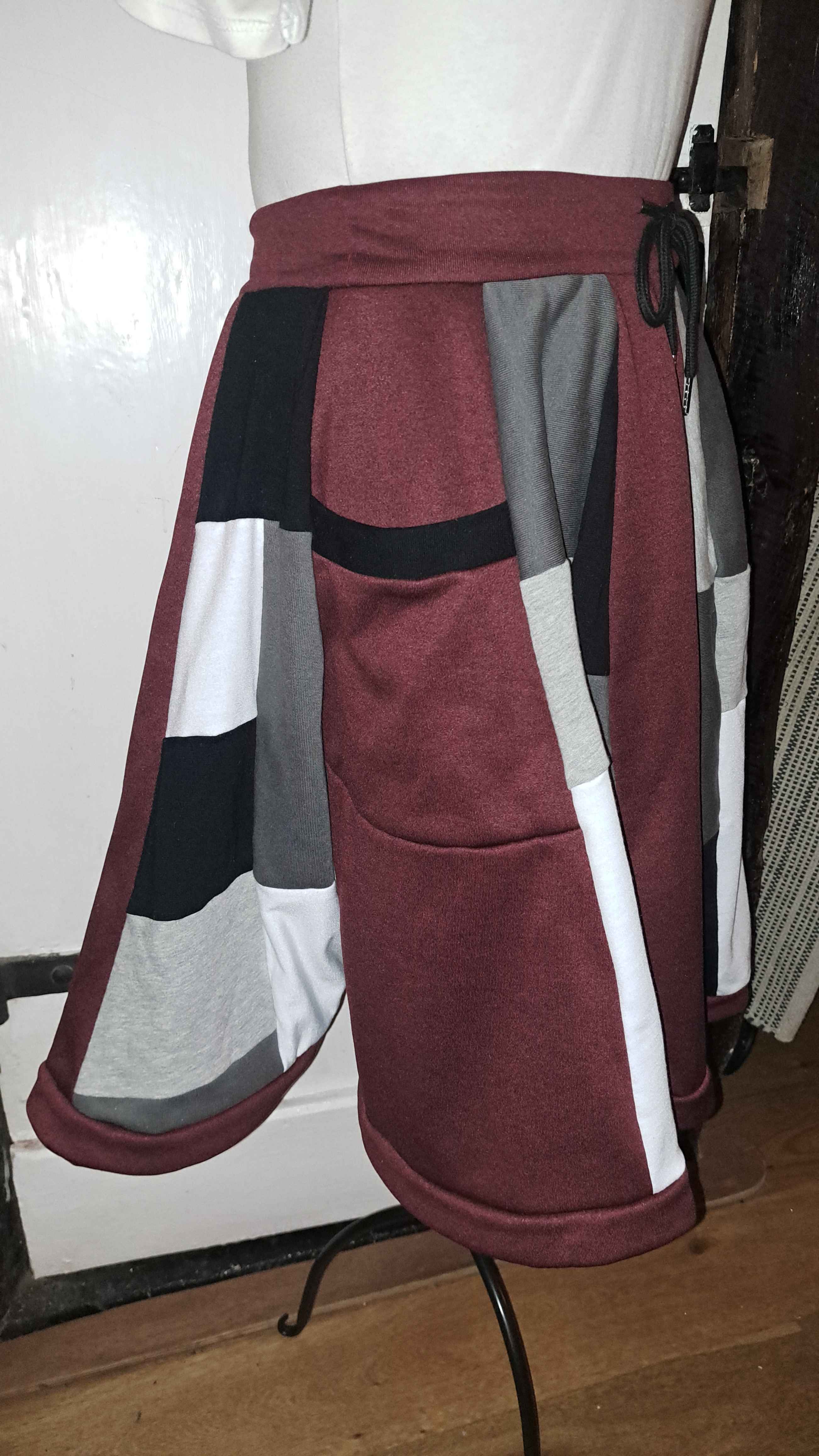 The "Telmandolle" Skirt